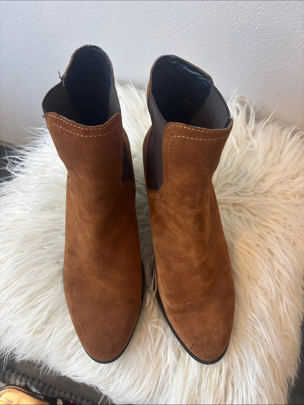 Rebecca Minkoff, suede Brown Chelsea Ankle Boots size 8